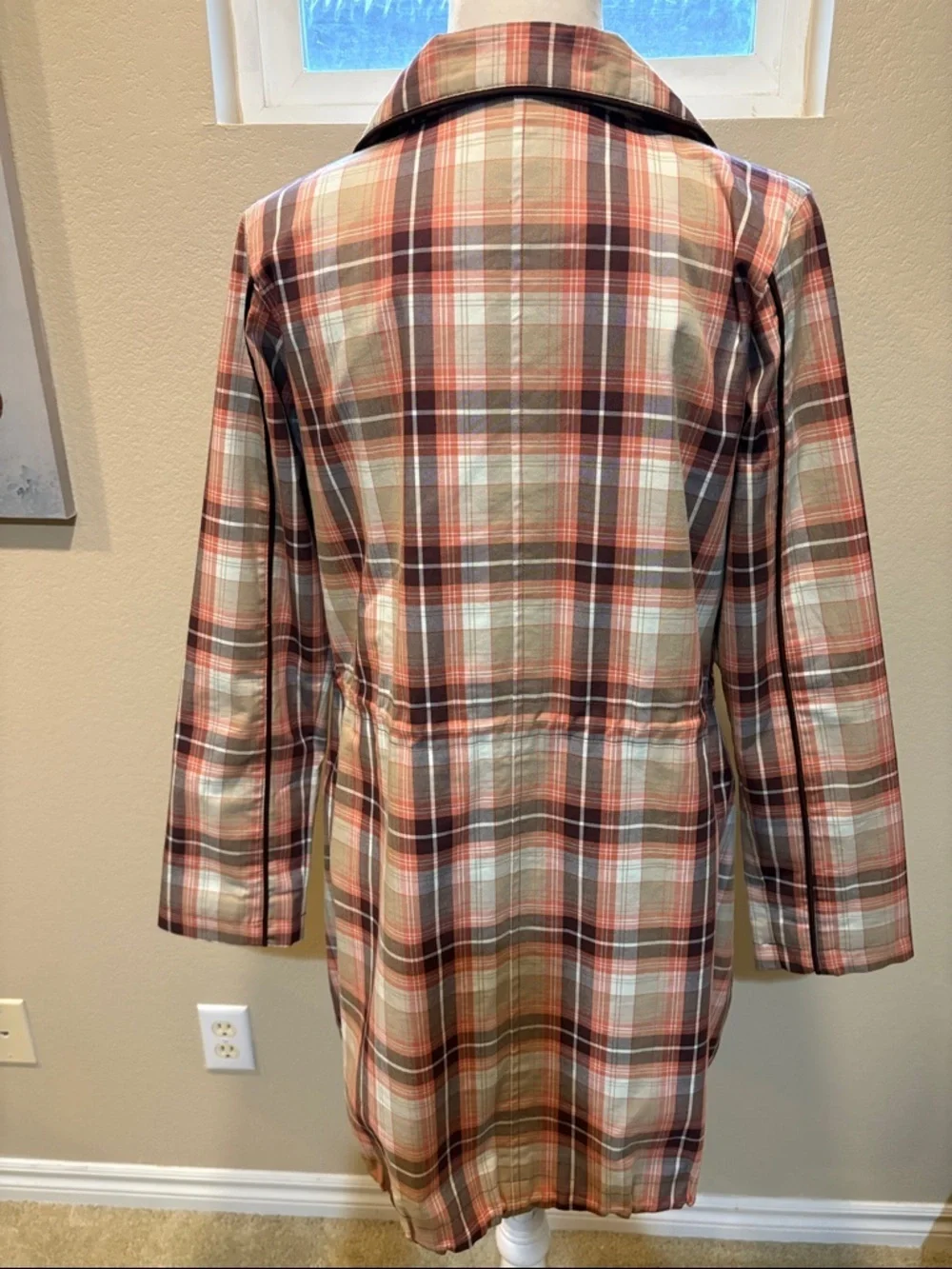 Plaid Button-Front Women's Jacket in Brown/Red and Cream Tie Waist & Hem-EU 44/M